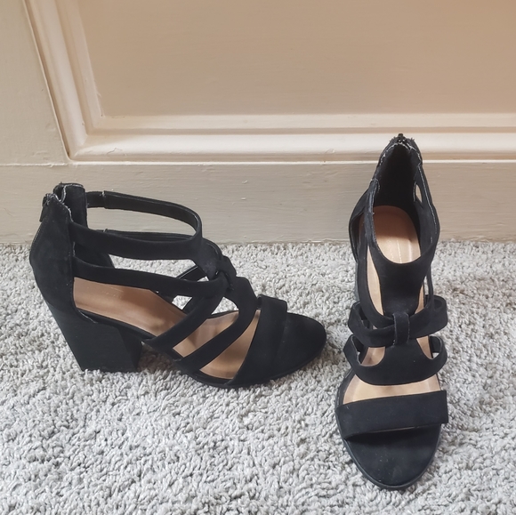 Melrose and Market "Rory" Strappy Block Heel Sandal - Black size 8.5 - Picture 3 of 9